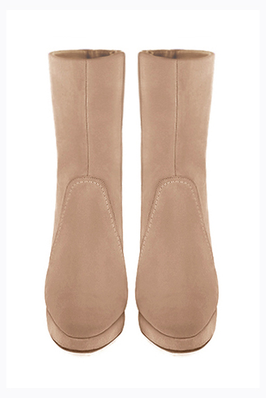 Biscuit beige women's ankle boots with a zip on the inside. Round toe. Very high slim heel with a platform at the front. Top view - Florence KOOIJMAN